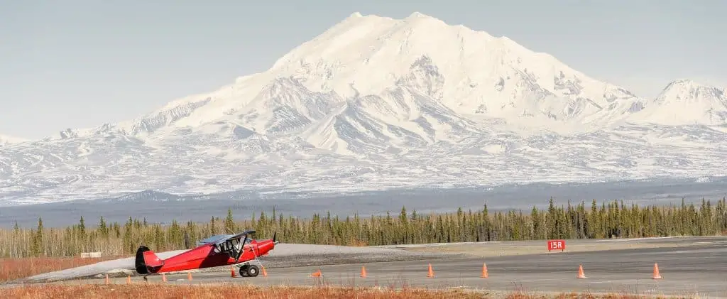 Bush planes leasing in rural Alaska