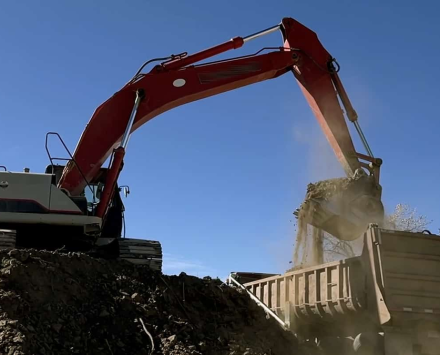 Construction equipment fleet used as a photo-style archive image for a CFP rental fleet tax-lease case study.